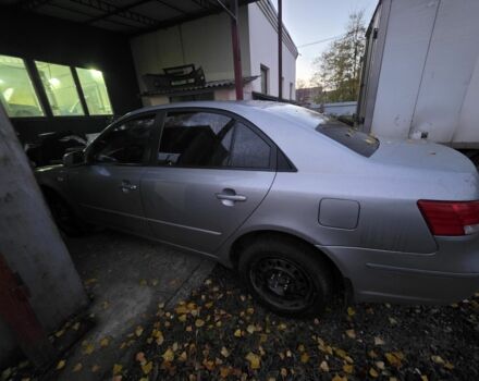 Синий Хендай Соната, объемом двигателя 2 л и пробегом 270 тыс. км за 2500 $, фото 2 на Automoto.ua