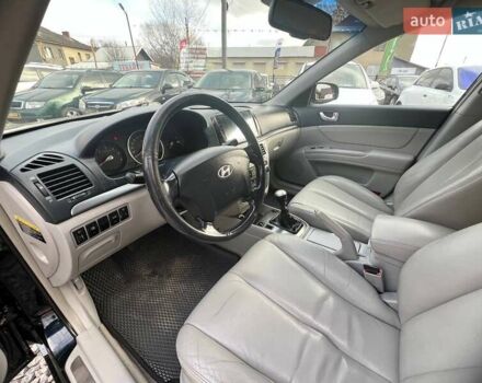 Синий Хендай Соната, объемом двигателя 1.99 л и пробегом 278 тыс. км за 5699 $, фото 11 на Automoto.ua