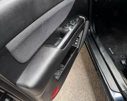 Синий Хендай Соната, объемом двигателя 2 л и пробегом 285 тыс. км за 5700 $, фото 7 на Automoto.ua