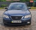 Синий Хендай Соната, объемом двигателя 2 л и пробегом 211 тыс. км за 4899 $, фото 1 на Automoto.ua