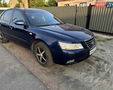 Синий Хендай Соната, объемом двигателя 2 л и пробегом 340 тыс. км за 5800 $, фото 14 на Automoto.ua