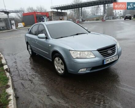 Синий Хендай Соната, объемом двигателя 2 л и пробегом 175 тыс. км за 5700 $, фото 1 на Automoto.ua