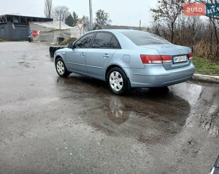 Синий Хендай Соната, объемом двигателя 2 л и пробегом 175 тыс. км за 5700 $, фото 4 на Automoto.ua