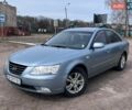 Синий Хендай Соната, объемом двигателя 2 л и пробегом 290 тыс. км за 6200 $, фото 1 на Automoto.ua