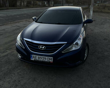 Синий Хендай Соната, объемом двигателя 2.4 л и пробегом 150 тыс. км за 9300 $, фото 3 на Automoto.ua