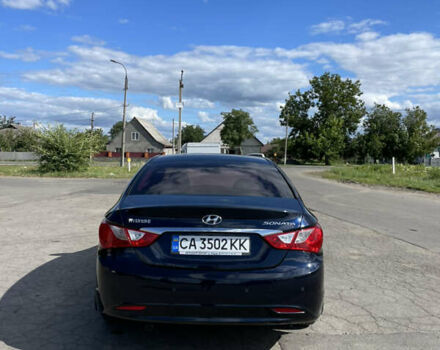 Синий Хендай Соната, объемом двигателя 2.4 л и пробегом 173 тыс. км за 9000 $, фото 3 на Automoto.ua