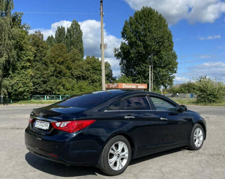 Синий Хендай Соната, объемом двигателя 2.4 л и пробегом 173 тыс. км за 9000 $, фото 6 на Automoto.ua