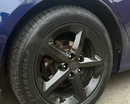 Синий Хендай Соната, объемом двигателя 2 л и пробегом 311 тыс. км за 8500 $, фото 5 на Automoto.ua