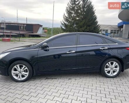 Синій Хендай Соната, об'ємом двигуна 2.36 л та пробігом 283 тис. км за 9300 $, фото 15 на Automoto.ua