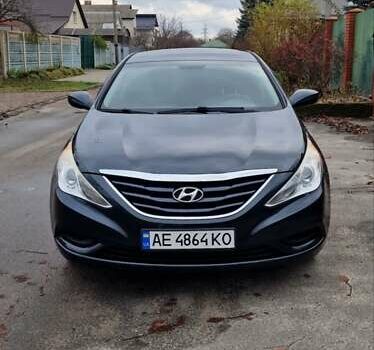 Синий Хендай Соната, объемом двигателя 2.36 л и пробегом 185 тыс. км за 7300 $, фото 2 на Automoto.ua