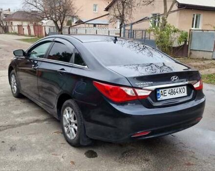 Синий Хендай Соната, объемом двигателя 2.36 л и пробегом 185 тыс. км за 7300 $, фото 5 на Automoto.ua