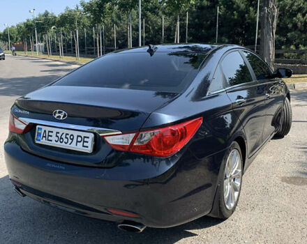 Синий Хендай Соната, объемом двигателя 2.4 л и пробегом 201 тыс. км за 9300 $, фото 2 на Automoto.ua