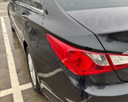 Синий Хендай Соната, объемом двигателя 2.4 л и пробегом 196 тыс. км за 7800 $, фото 9 на Automoto.ua