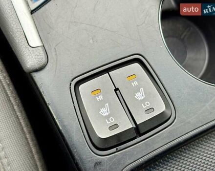 Синий Хендай Соната, объемом двигателя 2.36 л и пробегом 131 тыс. км за 8300 $, фото 17 на Automoto.ua