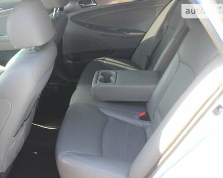 Синий Хендай Соната, объемом двигателя 2.4 л и пробегом 190 тыс. км за 10500 $, фото 22 на Automoto.ua