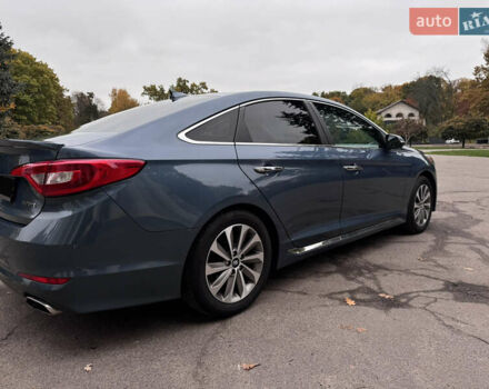 Синий Хендай Соната, объемом двигателя 2.36 л и пробегом 174 тыс. км за 12500 $, фото 12 на Automoto.ua