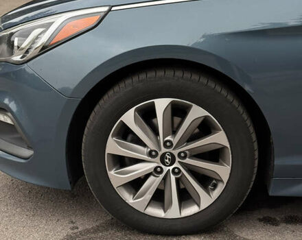 Синий Хендай Соната, объемом двигателя 2.36 л и пробегом 174 тыс. км за 12500 $, фото 14 на Automoto.ua