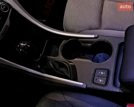 Синий Хендай Соната, объемом двигателя 2.4 л и пробегом 186 тыс. км за 8900 $, фото 19 на Automoto.ua