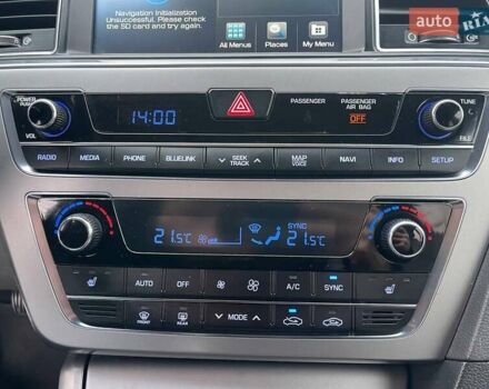 Хендай Соната 2014 у Києві на Automoto.ua Синій Хендай Соната, об'ємом двигуна 2.36 л та пробігом 176 тис. км за 15490 $, фото 18 на Automoto.ua