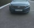 Синий Хендай Соната, объемом двигателя 2.4 л и пробегом 144 тыс. км за 12500 $, фото 4 на Automoto.ua