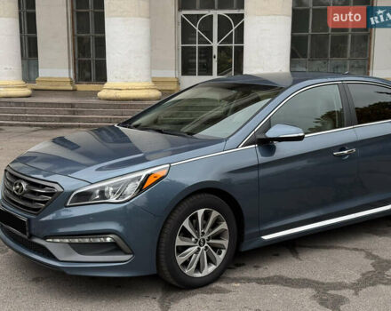 Синий Хендай Соната, объемом двигателя 2.36 л и пробегом 174 тыс. км за 12500 $, фото 2 на Automoto.ua