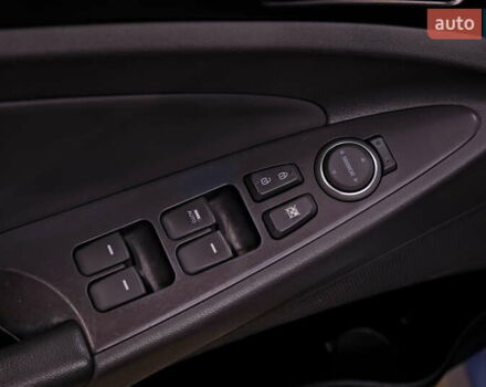 Синий Хендай Соната, объемом двигателя 2.4 л и пробегом 186 тыс. км за 8900 $, фото 17 на Automoto.ua