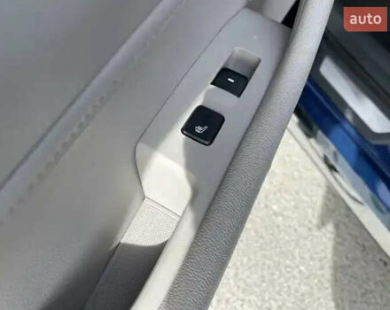 Синий Хендай Соната, объемом двигателя 2.36 л и пробегом 145 тыс. км за 10500 $, фото 9 на Automoto.ua