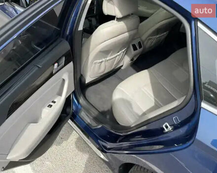 Синий Хендай Соната, объемом двигателя 2.36 л и пробегом 145 тыс. км за 10500 $, фото 8 на Automoto.ua