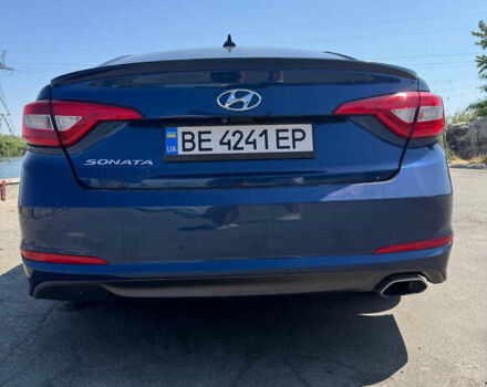 Синій Хендай Соната, об'ємом двигуна 2.36 л та пробігом 118 тис. км за 10500 $, фото 5 на Automoto.ua