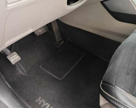 Синій Хендай Соната, об'ємом двигуна 2.36 л та пробігом 234 тис. км за 9600 $, фото 27 на Automoto.ua