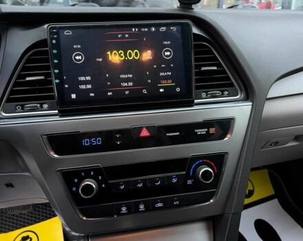 Синій Хендай Соната, об'ємом двигуна 2.4 л та пробігом 127 тис. км за 10500 $, фото 14 на Automoto.ua