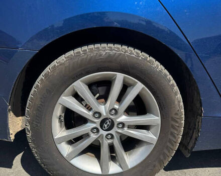 Синій Хендай Соната, об'ємом двигуна 2.36 л та пробігом 118 тис. км за 10500 $, фото 13 на Automoto.ua