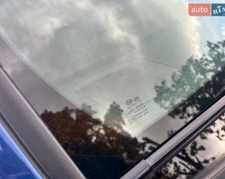 Синій Хендай Соната, об'ємом двигуна 2.4 л та пробігом 127 тис. км за 10500 $, фото 16 на Automoto.ua