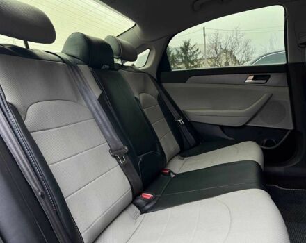 Синій Хендай Соната, об'ємом двигуна 2.4 л та пробігом 127 тис. км за 10500 $, фото 19 на Automoto.ua