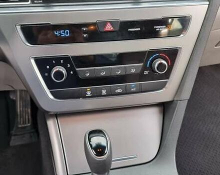 Синий Хендай Соната, объемом двигателя 2.36 л и пробегом 110 тыс. км за 8450 $, фото 26 на Automoto.ua