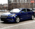 Синий Хендай Соната, объемом двигателя 2.36 л и пробегом 198 тыс. км за 10000 $, фото 1 на Automoto.ua