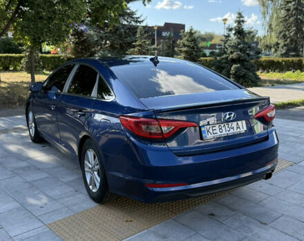 Синий Хендай Соната, объемом двигателя 2.36 л и пробегом 220 тыс. км за 8550 $, фото 5 на Automoto.ua
