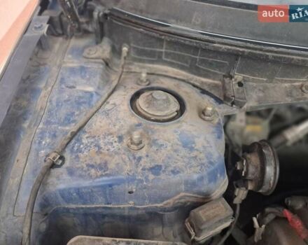 Синій Хендай Соната, об'ємом двигуна 2.36 л та пробігом 185 тис. км за 12500 $, фото 13 на Automoto.ua