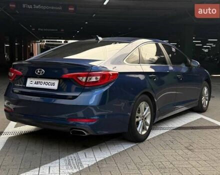 Синий Хендай Соната, объемом двигателя 2.36 л и пробегом 252 тыс. км за 9790 $, фото 6 на Automoto.ua