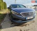 Синий Хендай Соната, объемом двигателя 2.36 л и пробегом 219 тыс. км за 10200 $, фото 1 на Automoto.ua