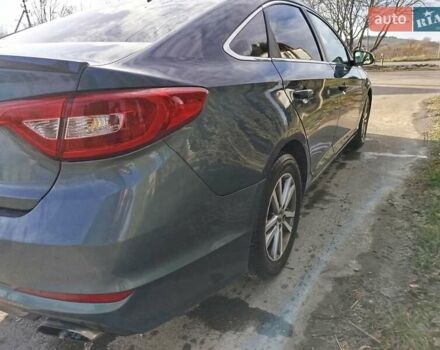 Синий Хендай Соната, объемом двигателя 2.36 л и пробегом 219 тыс. км за 10200 $, фото 7 на Automoto.ua