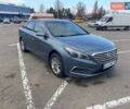 Синий Хендай Соната, объемом двигателя 2.36 л и пробегом 210 тыс. км за 9500 $, фото 2 на Automoto.ua