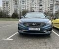 Синій Хендай Соната, об'ємом двигуна 2.36 л та пробігом 130 тис. км за 11000 $, фото 1 на Automoto.ua