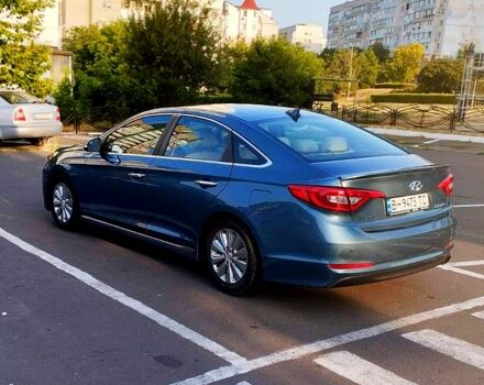Синий Хендай Соната, объемом двигателя 2 л и пробегом 172 тыс. км за 12000 $, фото 2 на Automoto.ua