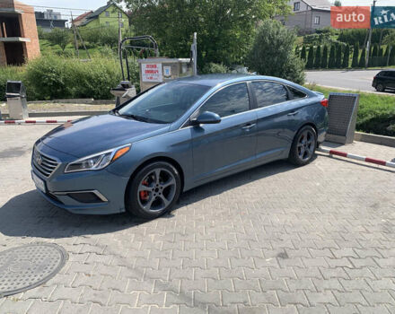 Синий Хендай Соната, объемом двигателя 2.4 л и пробегом 144 тыс. км за 12100 $, фото 2 на Automoto.ua