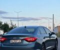 Синий Хендай Соната, объемом двигателя 2.4 л и пробегом 200 тыс. км за 10000 $, фото 2 на Automoto.ua