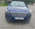 Синій Хендай Соната, об'ємом двигуна 2.36 л та пробігом 125 тис. км за 11000 $, фото 1 на Automoto.ua