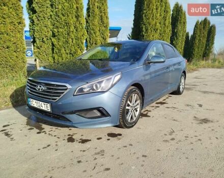 Синий Хендай Соната, объемом двигателя 2.36 л и пробегом 219 тыс. км за 10200 $, фото 5 на Automoto.ua