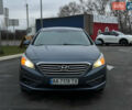 Синій Хендай Соната, об'ємом двигуна 2.36 л та пробігом 113 тис. км за 9900 $, фото 1 на Automoto.ua