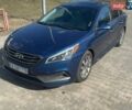 Синий Хендай Соната, объемом двигателя 2.36 л и пробегом 142 тыс. км за 9850 $, фото 1 на Automoto.ua
